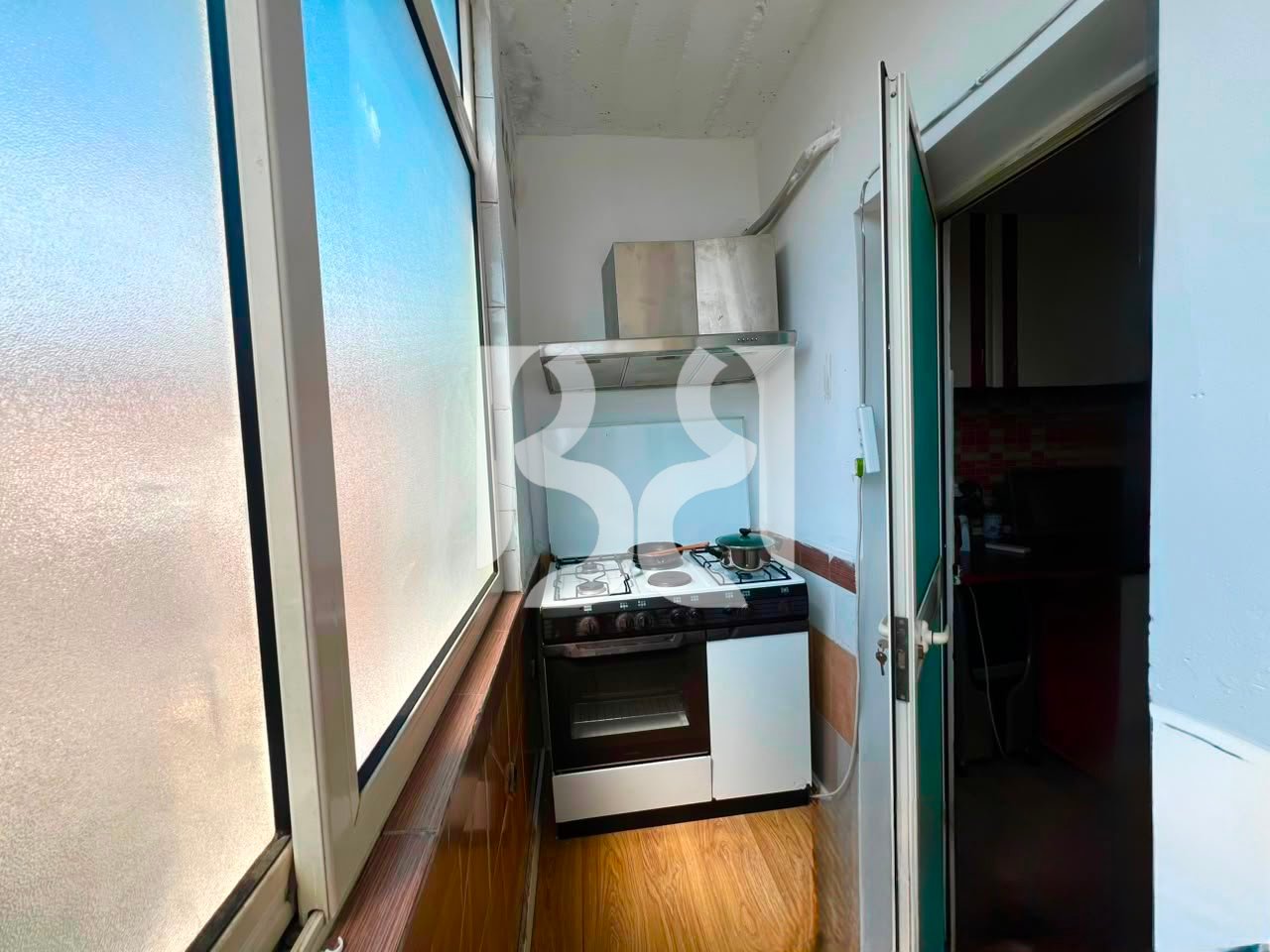 Apartament 3+1 për Shitje te Zogu i Zi, Tiranë | 94 m² | Me Depo | Me Hipotekë