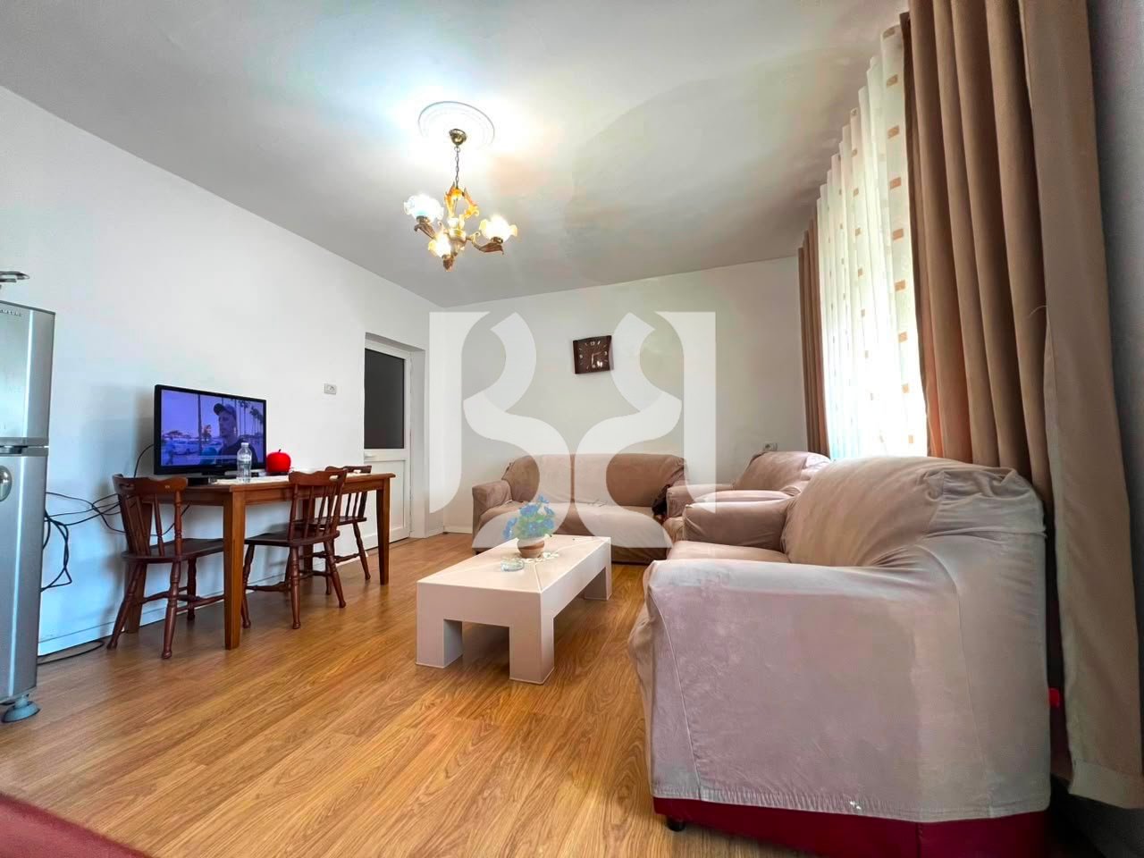 Apartament 3+1 për Shitje te Zogu i Zi, Tiranë | 94 m² | Me Depo | Me Hipotekë