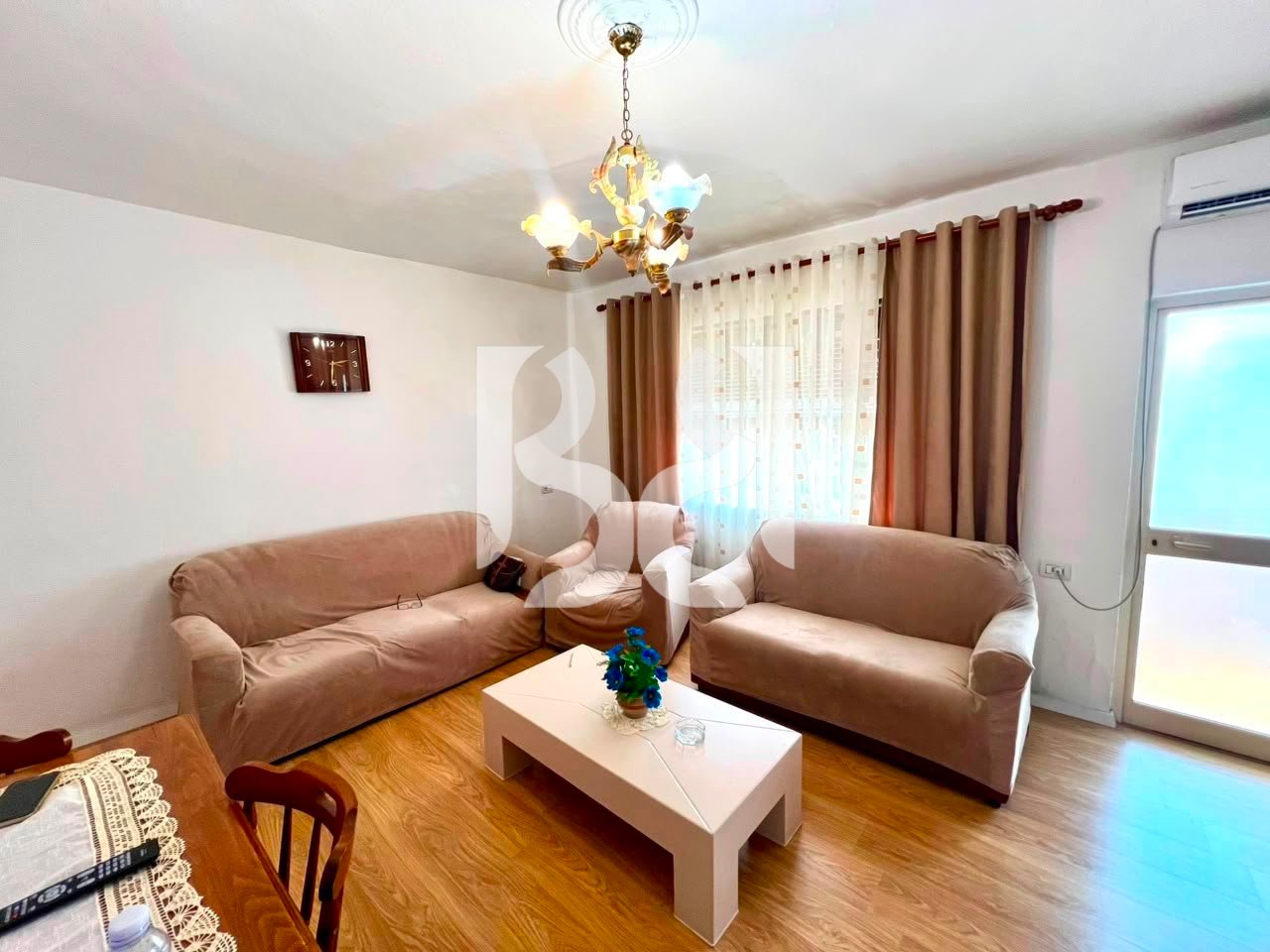Apartament 3+1 për Shitje te Zogu i Zi, Tiranë | 94 m² | Me Depo | Me Hipotekë