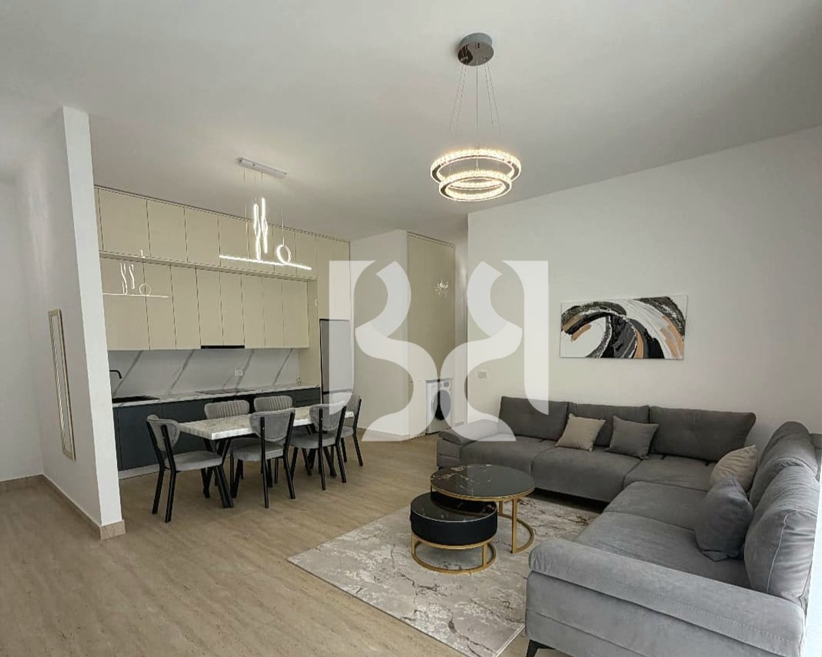 APARTAMENT ME QIRA 2+1 TEK KOMPLEKSI DELIJORGJI