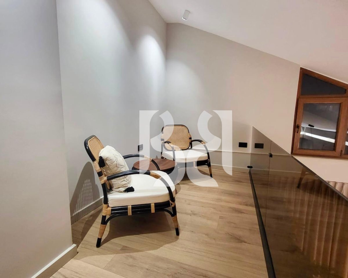 Duplex 3+1+2 me Qira pranë Kodrës së Diellit | 180 m² | Me Post Parkimi