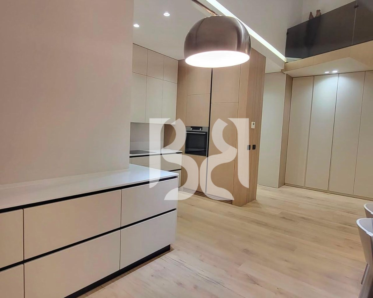 Duplex 3+1+2 me Qira pranë Kodrës së Diellit | 180 m² | Me Post Parkimi