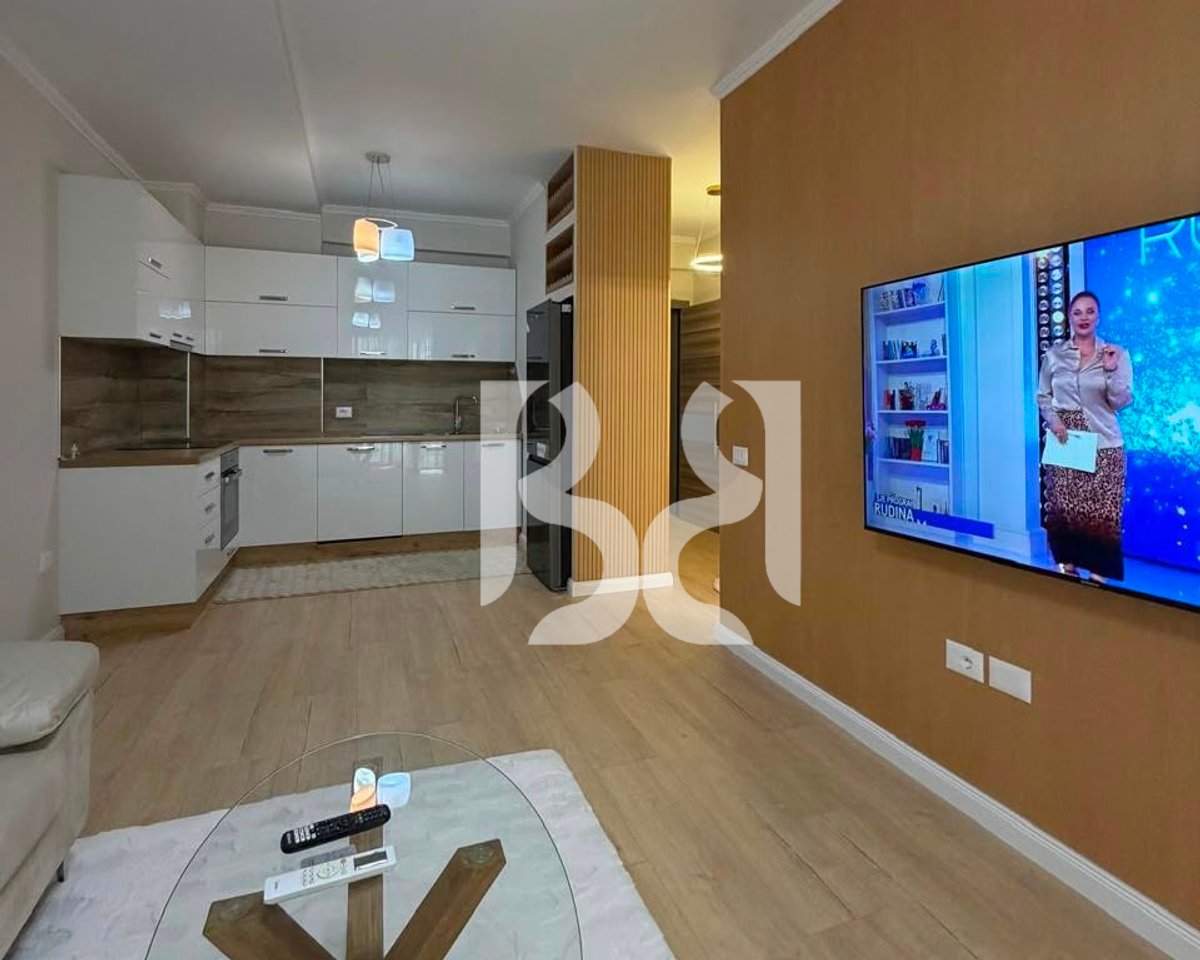 Apartament 1+1 për Shitje te Kompleksi Golden Park | Përballë Spitalit Amerikan 3 | 60 m²