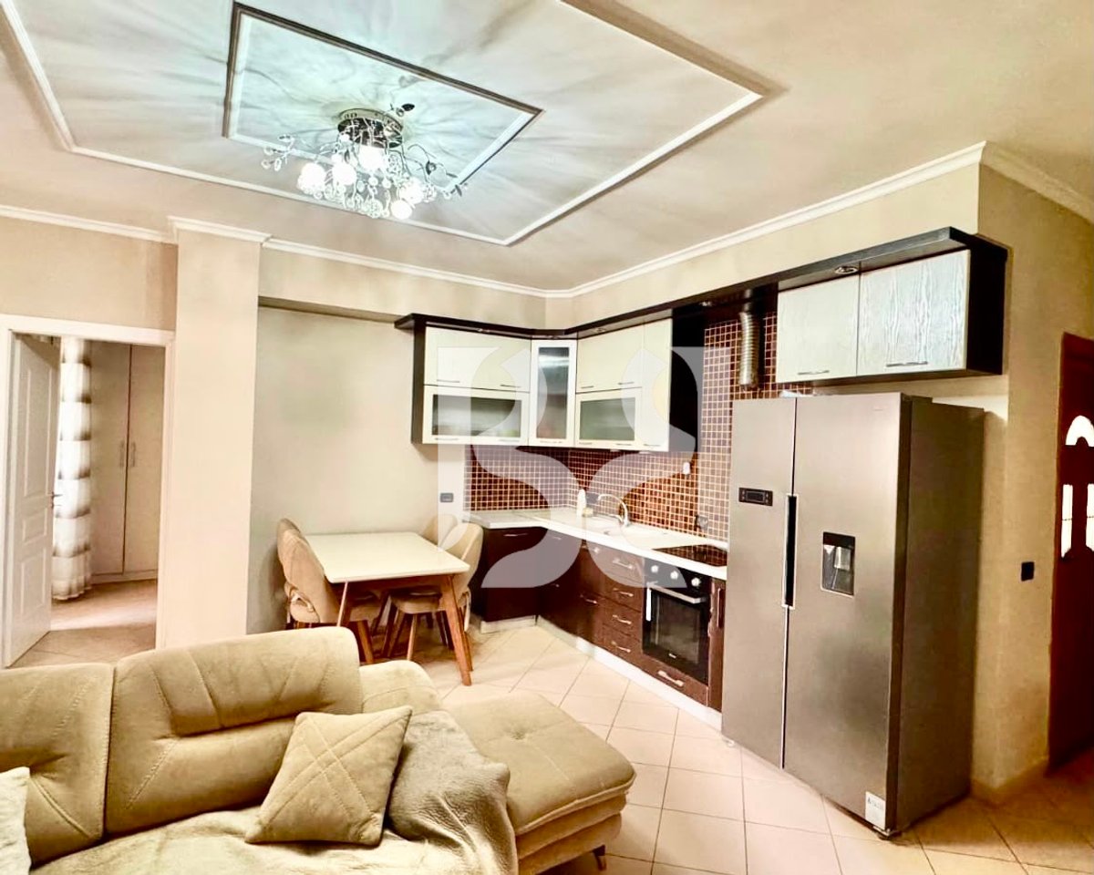 Appartamento 2+1 in Affitto a Kodra e Diellit | Via Bill Klinton | 85 m² | 2° Piano