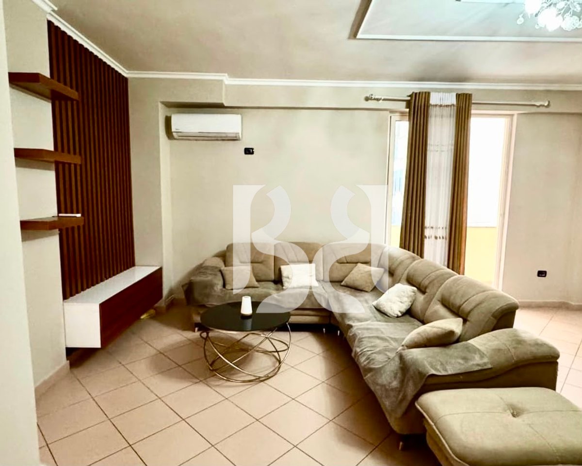 Appartamento 2+1 in Affitto a Kodra e Diellit | Via Bill Klinton | 85 m² | 2° Piano