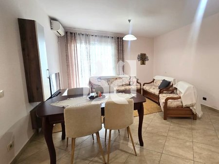 APARTMENT 2+1+2 FOR RENT BEHIND GLOBE CENTER