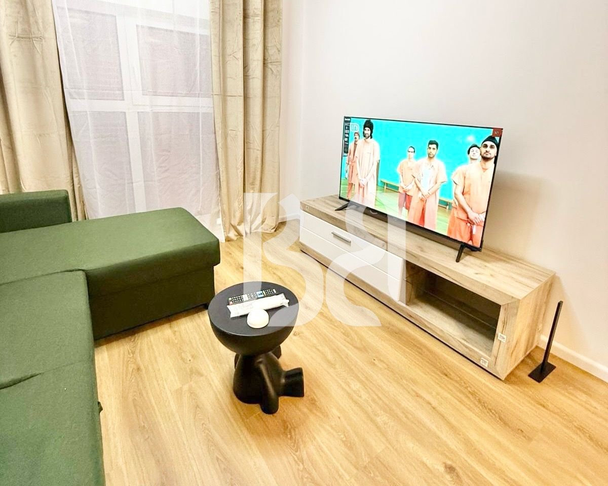 APARTAMENT ME QERA 1+1 TE KOMPLEKSI KADIU