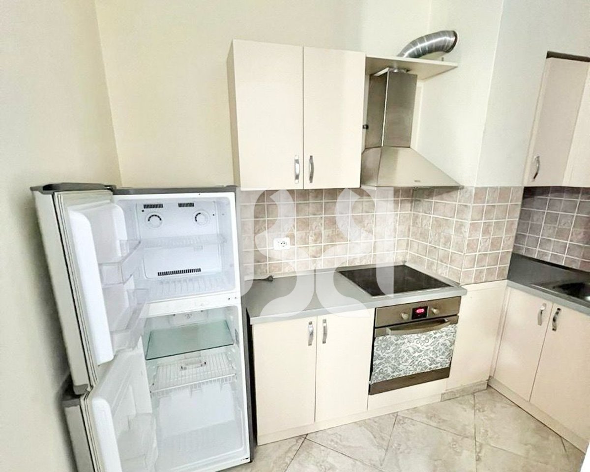 APARTAMENT ME QERA 1+1 NE QENDER