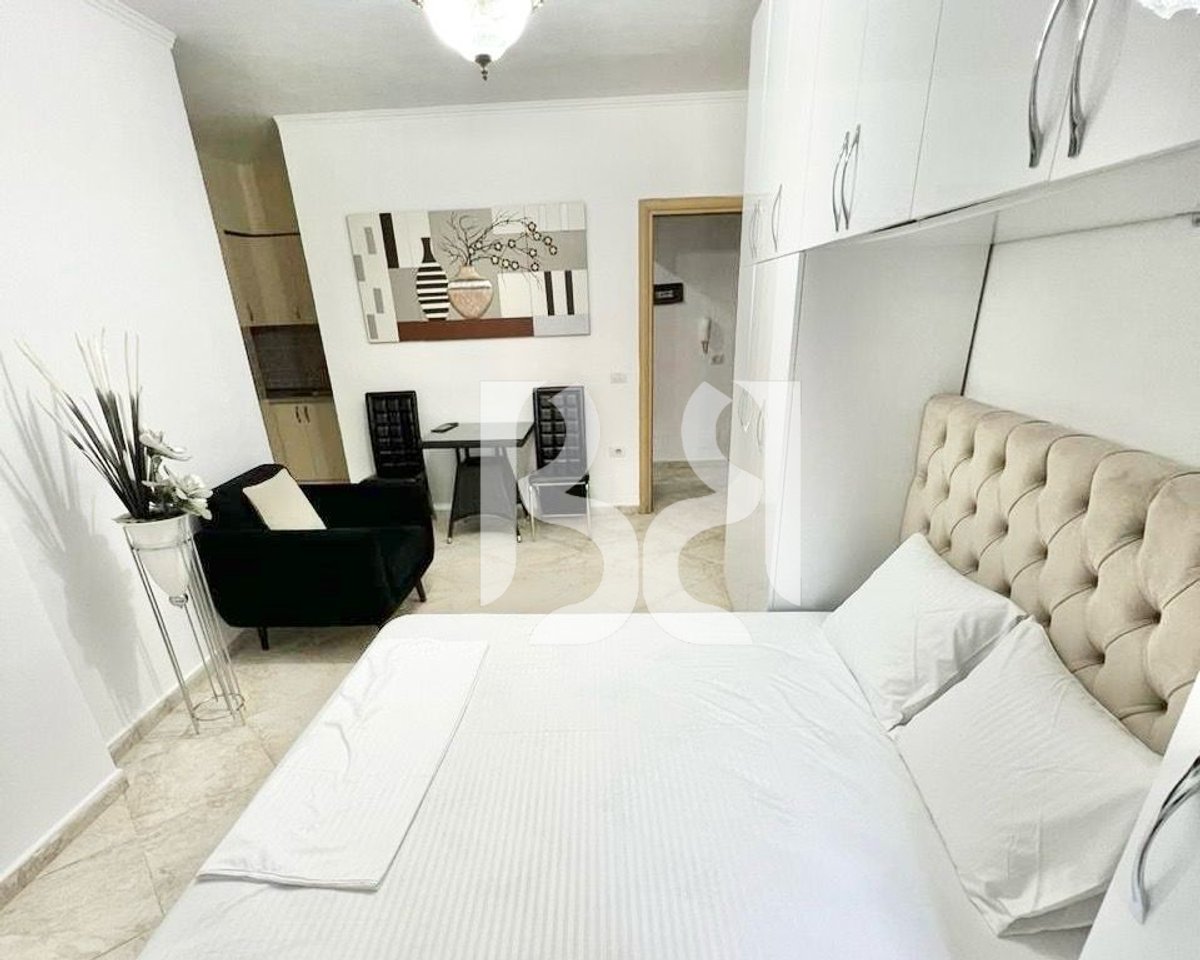 APARTAMENT ME QERA 1+1 NE QENDER