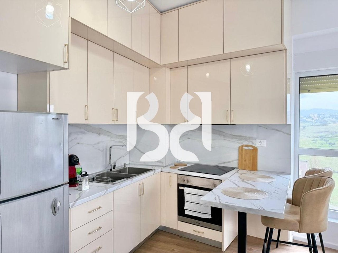 APARTAMENT 1+1+BALLKON ME QIRA,KOMPLEKSI KAIMI