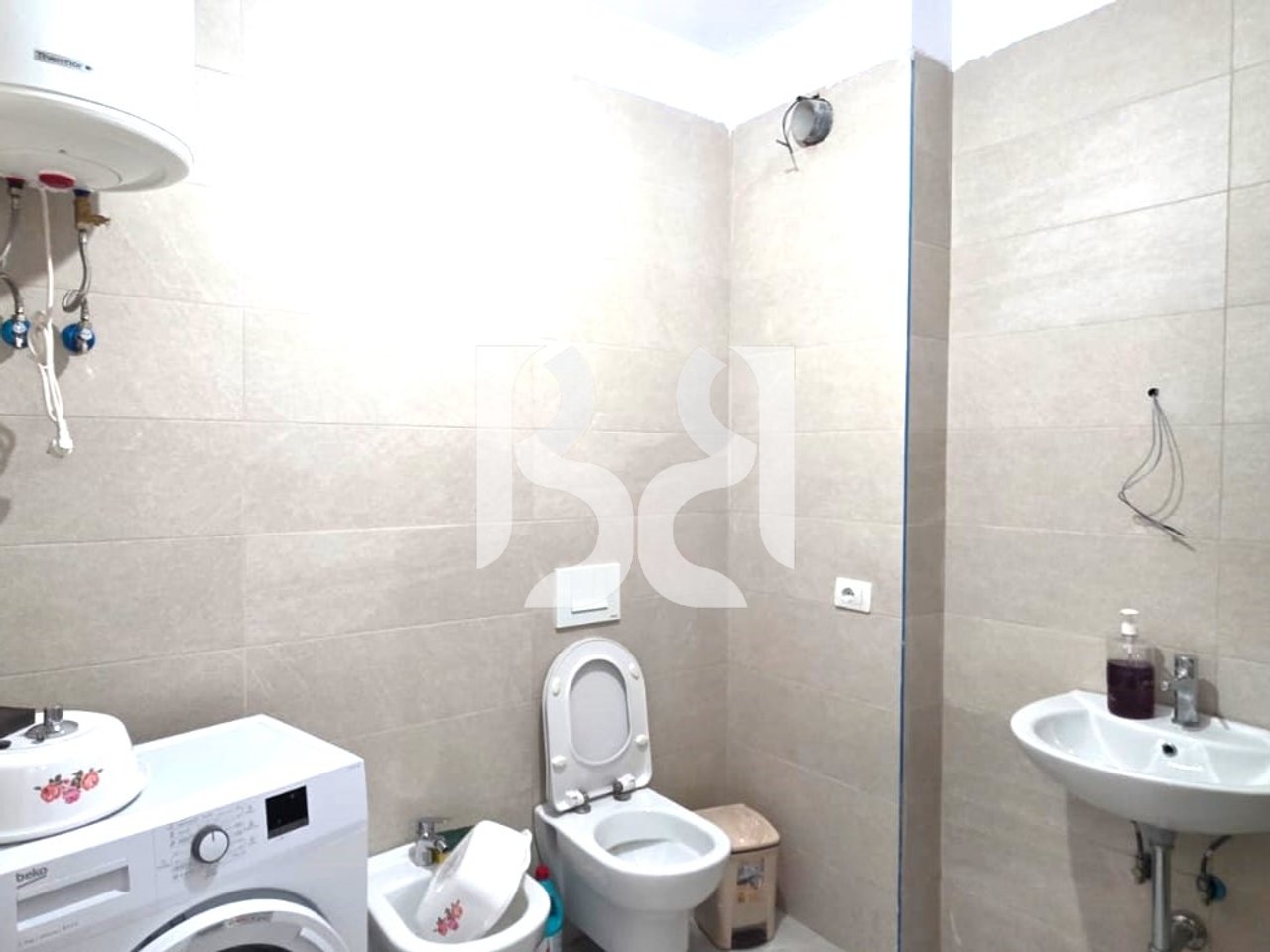 APPARTAMENTO 2+1+POSTO AUTO IN AFFITTO A UNIVES CITY 500 EURO