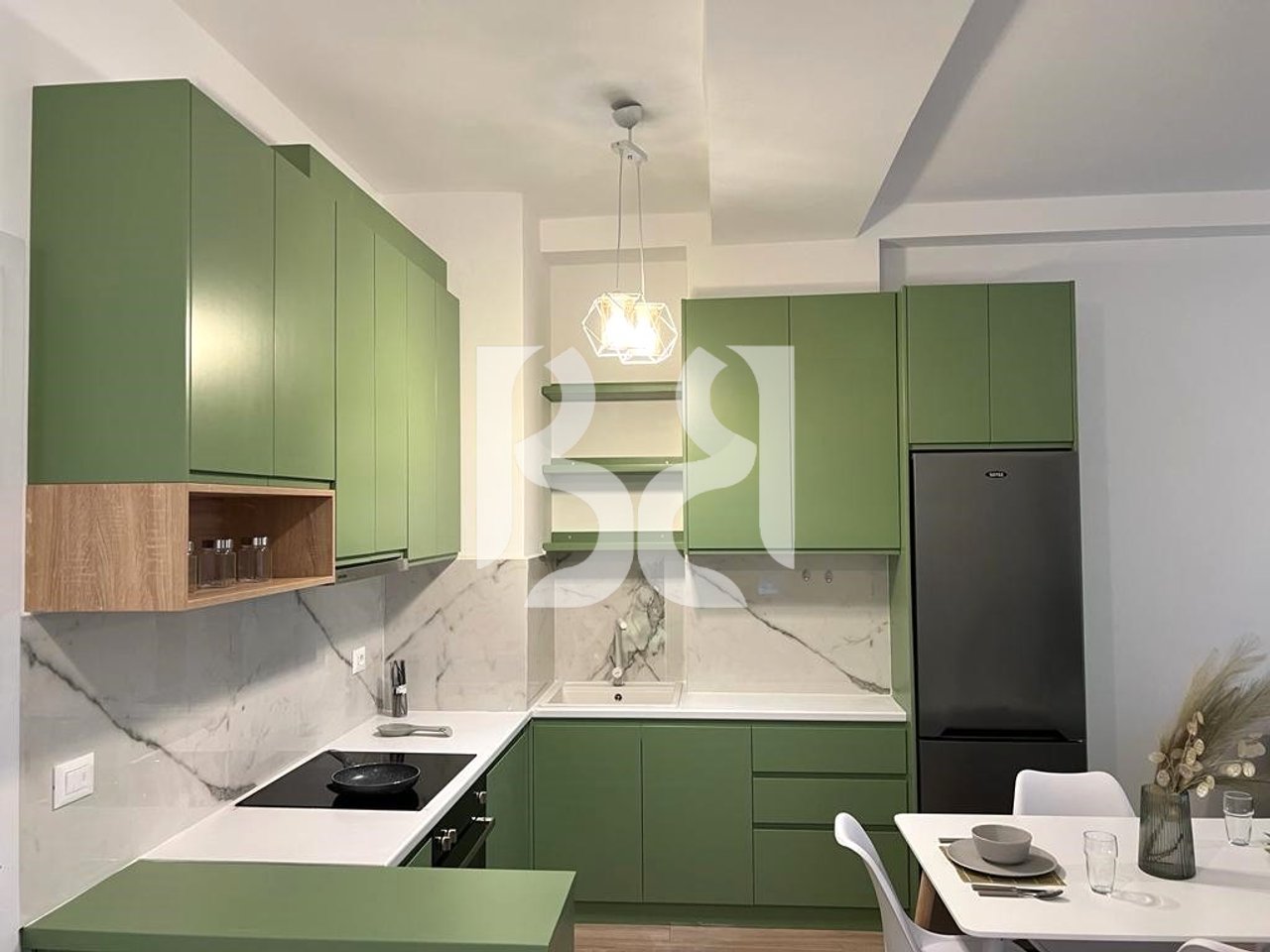 APPARTAMENTO 1+1+BALCONE IN AFFITTO AL COMPLESSO MAGNET, 21 DHJETORI*