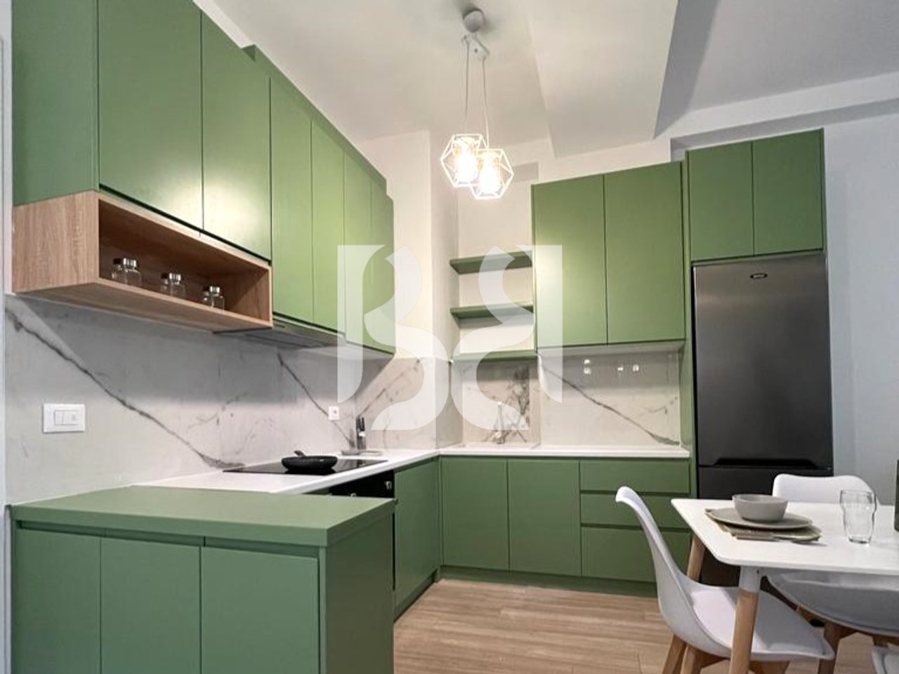 APPARTAMENTO 1+1+BALCONE IN AFFITTO AL COMPLESSO MAGNET, 21 DHJETORI*
