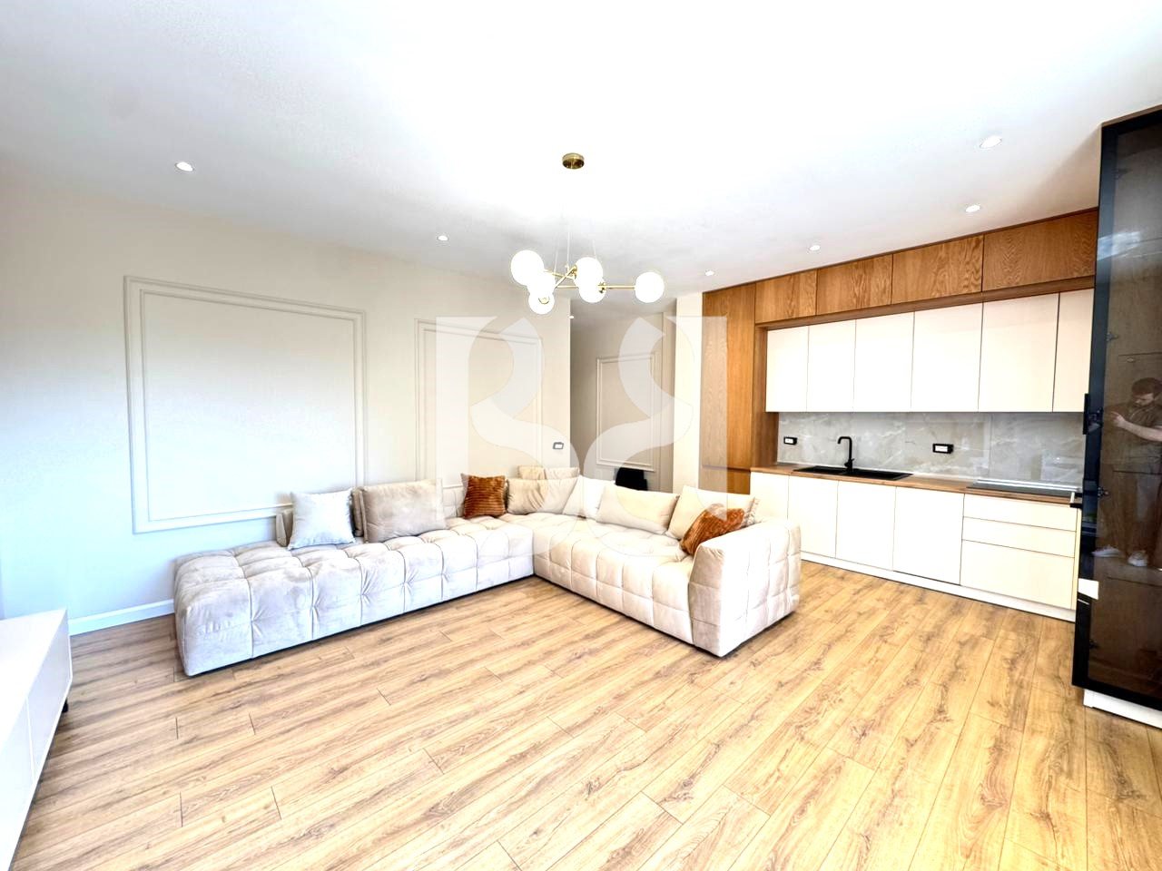 APPARTAMENTO 1+1 DI LUSSO IN AFFITTO A FARKE – RESIDENZA LAKE LAND | POSTO AUTO INCLUSO*