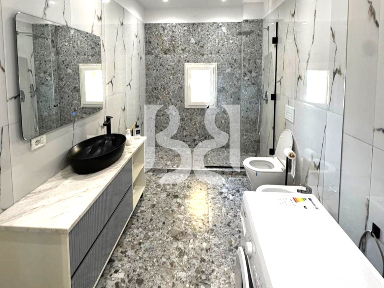 APPARTAMENTO IN AFFITTO 3+1+2 NELLA RESIDENZA LAKELAND, LAGO DI FARKA TIRANA*