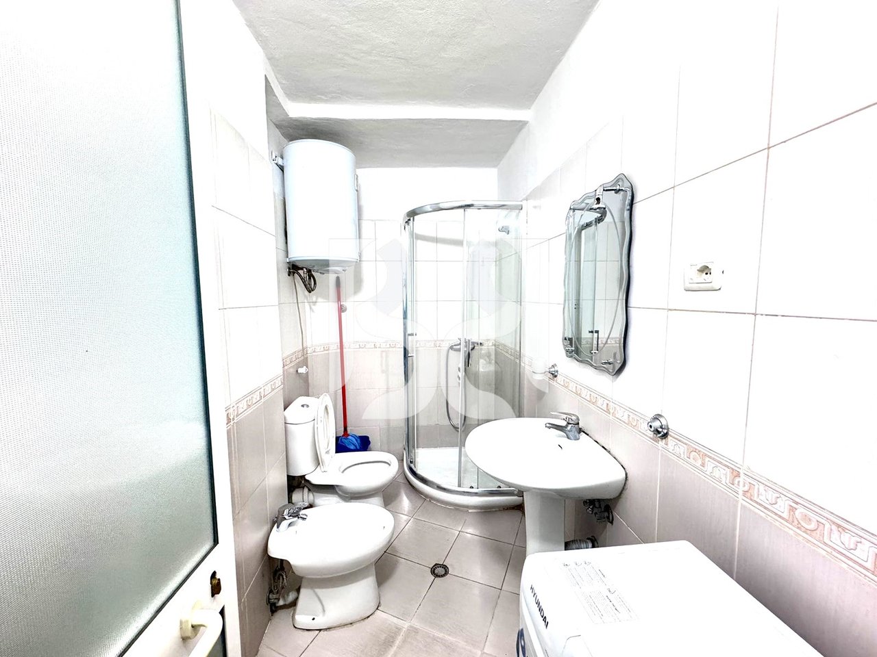 APARTMENT 1+1 FOR RENT AT WILLSON SQUARE 600EURO*