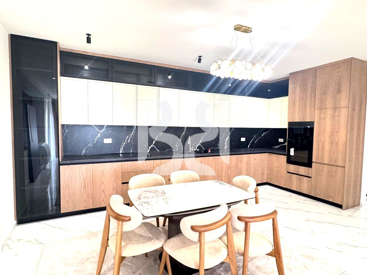 APPARTAMENTO IN AFFITTO 2+1+2 IN RESIDENZA LAKELAND, LAGO DI FARKA TIRANA*