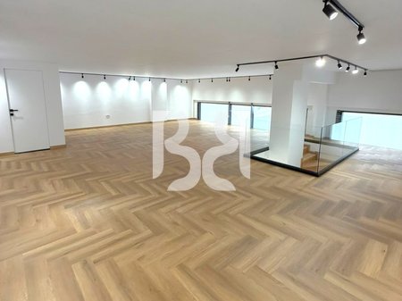 AMBIENT BIZNESI DUPLEX ME QIRA TE KOMPLEKSI DELIJORGJI