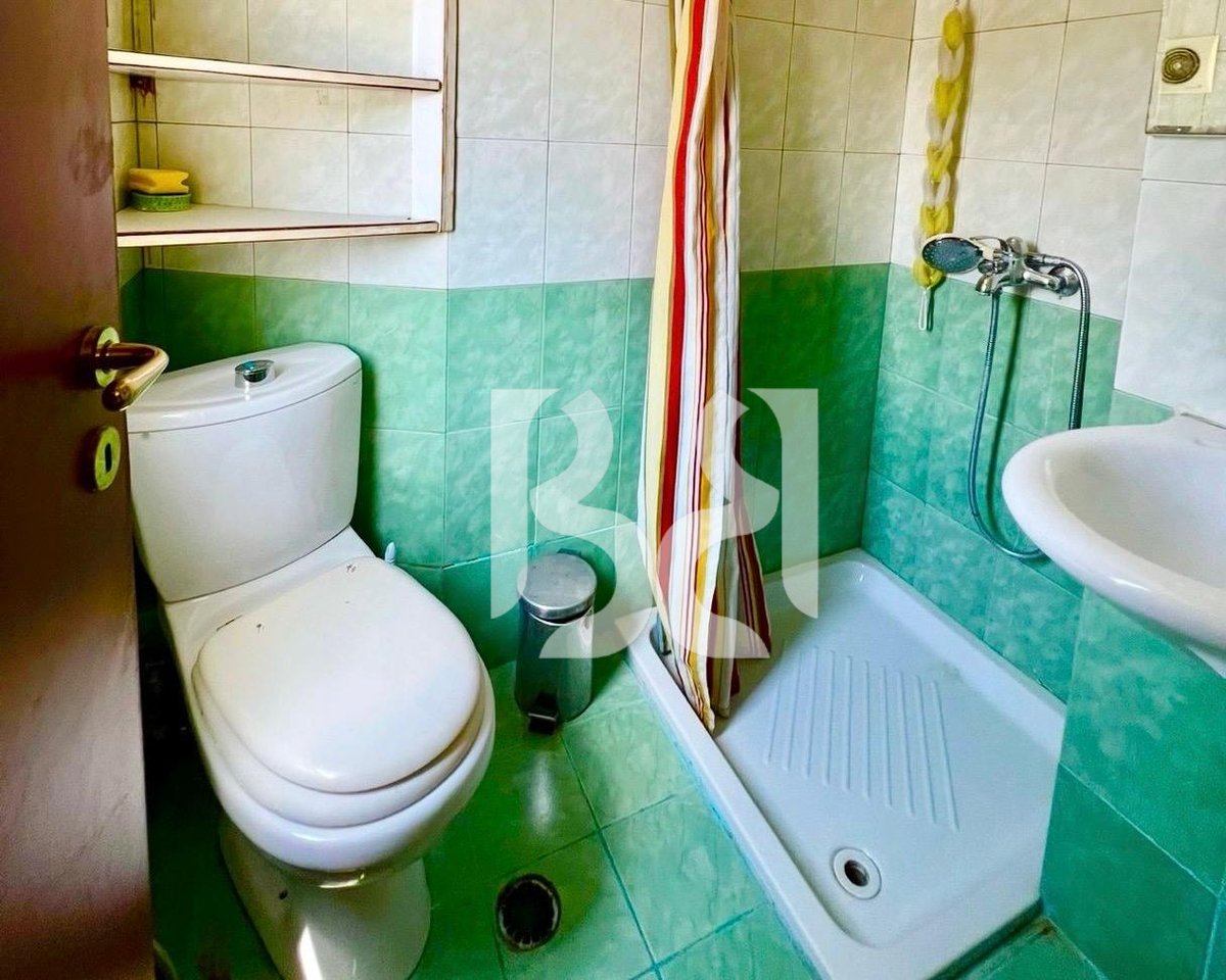 DUPLEKS NE SHITJE 4+1+2 TE KODRA E DIELLIT 1