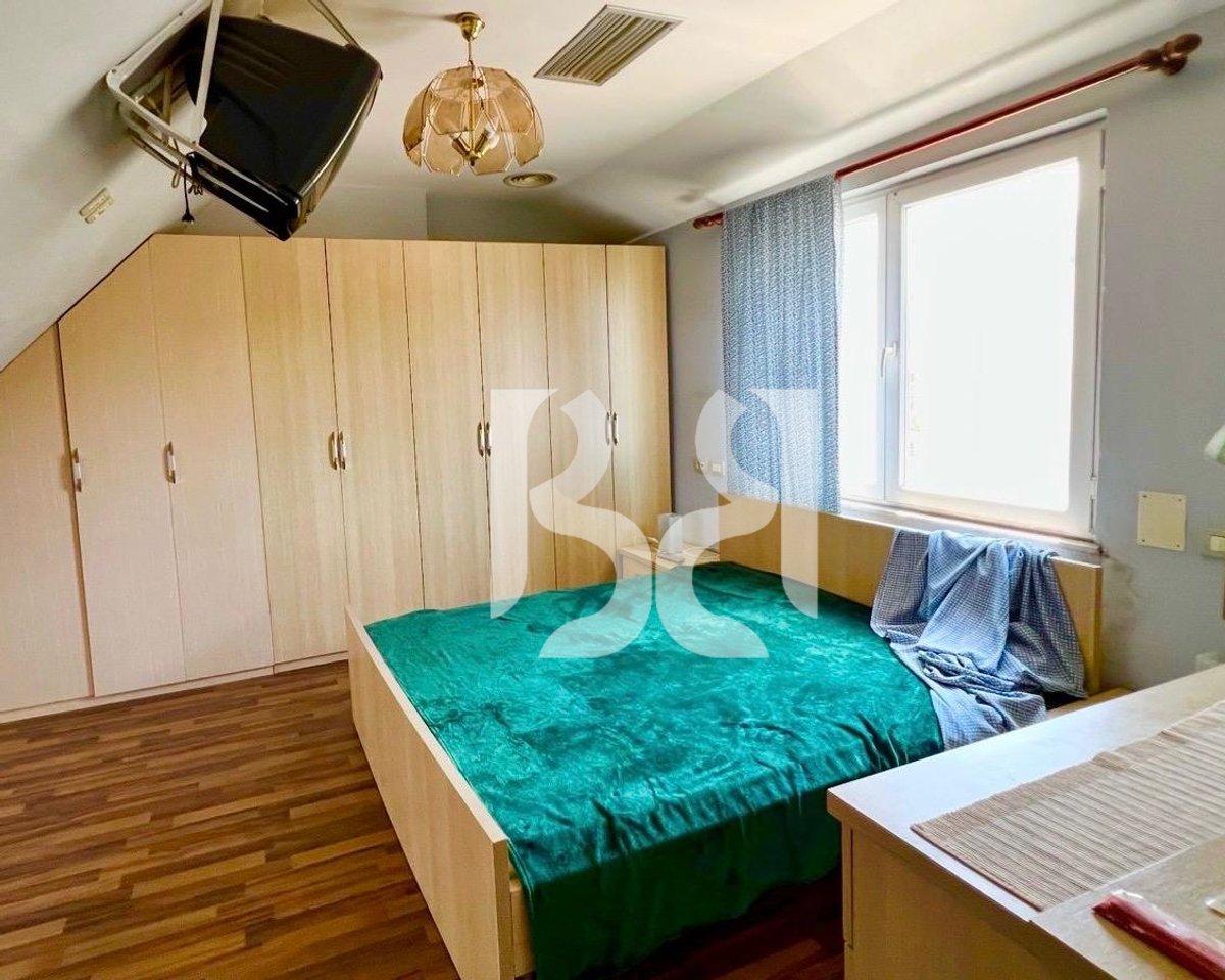 DUPLEKS NE SHITJE 4+1+2 TE KODRA E DIELLIT 1