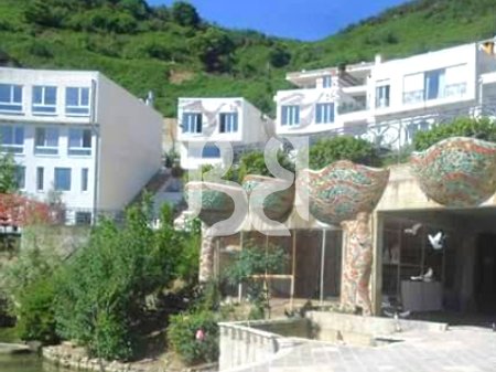 APPARTAMENTO DUPLEX CON TERRAZZA IN VENDITA A KODRA E DIELLIT RESIDENCE 2