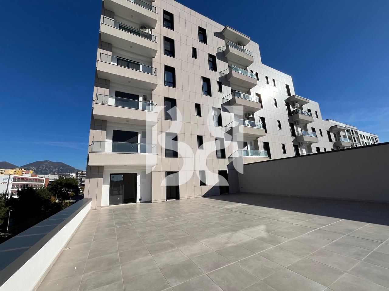 APPARTAMENTO IN AFFITTO 2+1+2 |900 Euro| LAGO ASCIUTTO, TIRANA!