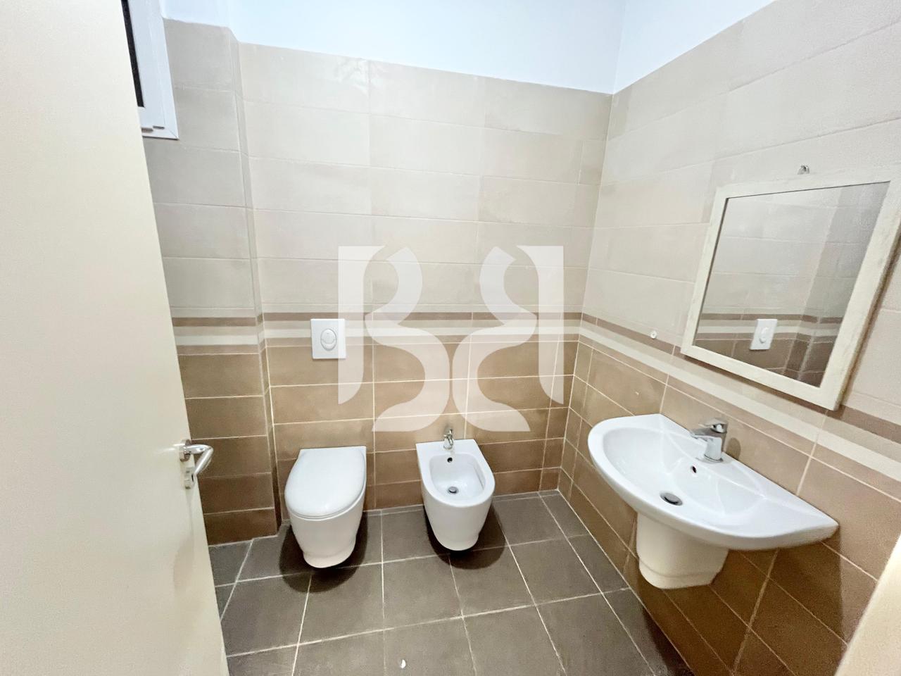 IN AFFITTO UFFICIO 1+1+BALCONE VICINO BIRRA TIRANA