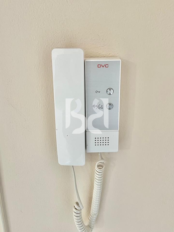 IN AFFITTO UFFICIO 1+1+BALCONE VICINO BIRRA TIRANA