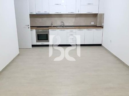 Appartamento 2+1+2 in affitto a Shkoza.