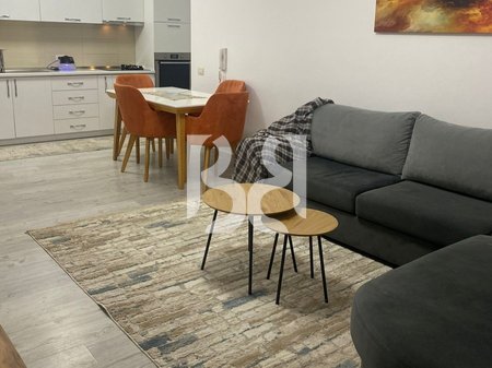 JEPET APARTAMENT ME QIRA 2+1 NE ZONEN E PAZARIT TE RI*