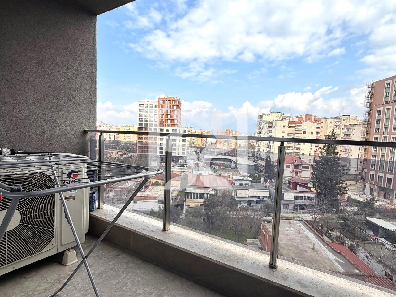 APARTAMENT 3+1+2 ME QIRA ISH FUSHA E AVIACIONIT REZIDENCA TURDIU