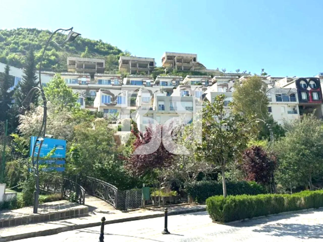 VILLE FAMILIARI MODERNE A KODRA E DIELLIT