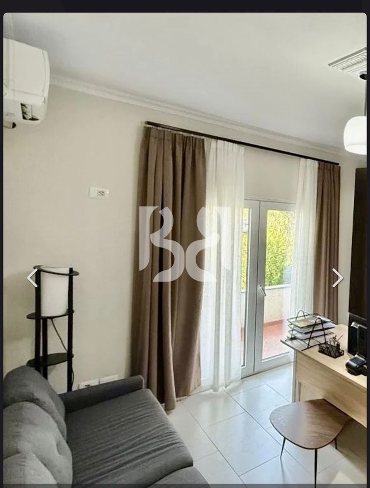 JEPET APARTAMENT 4+1+2 ME QIRA NE ZONEN E ALI DEMIT.*