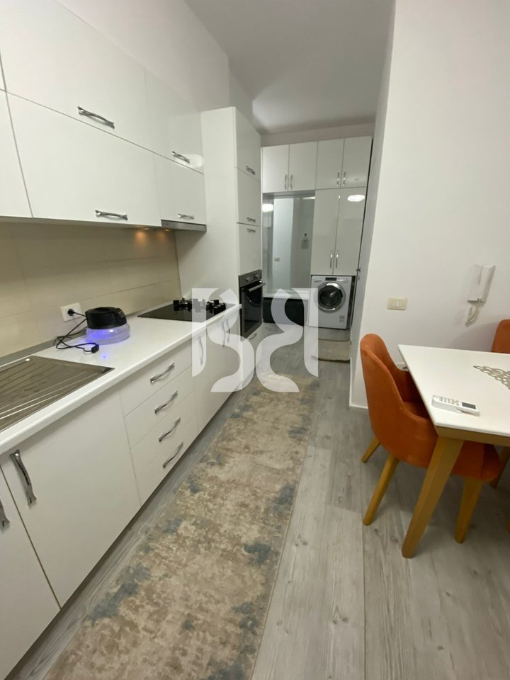 JEPET APARTAMENT ME QIRA 2+1 NE ZONEN E PAZARIT TE RI*
