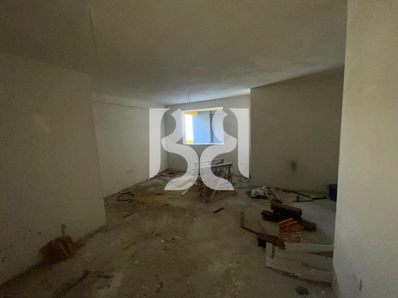 APPARTAMENTO 1+1 IN VENDITA NELLA RESIDENZA TOM DOSHI, SHKOZË, TIRANA.