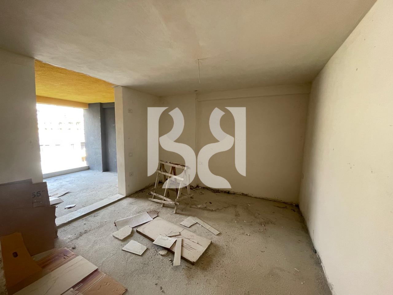 APPARTAMENTO 1+1 IN VENDITA NELLA RESIDENZA TOM DOSHI, SHKOZË, TIRANA.