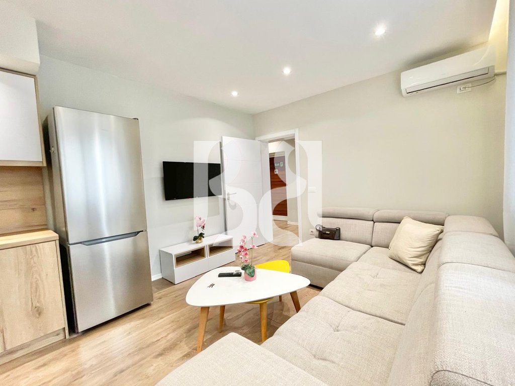 APARTMENT FOR RENT 2+1 IN THE BRRYLI AREA