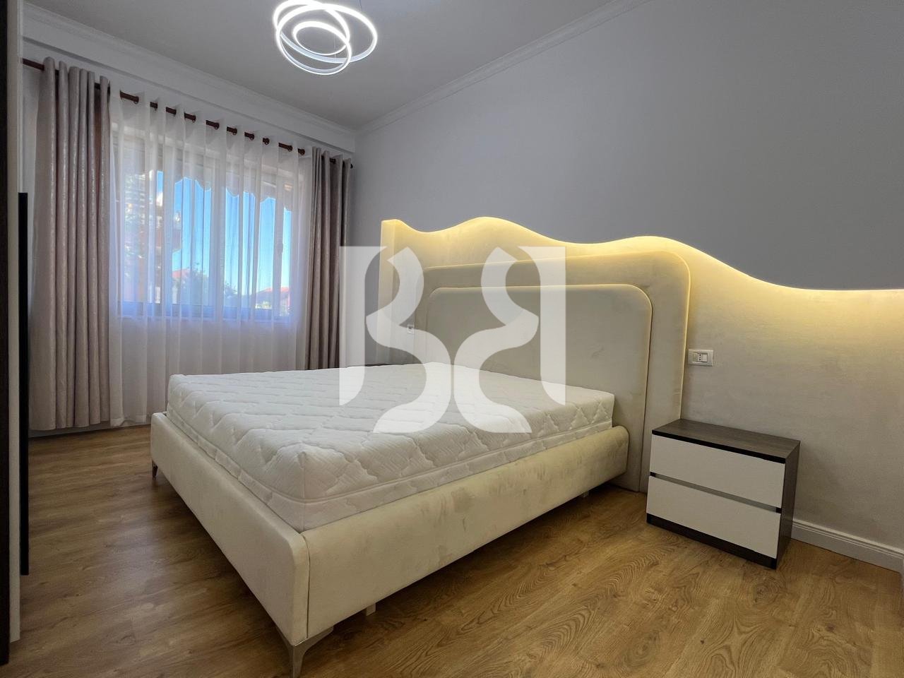 SHITET APARTAMENT 2+1+2 NE ASTIR