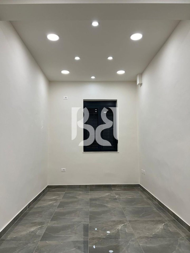 UNITÀ COMMERCIALE IN AFFITTO IN VIA SULEJMAN DELVINA.