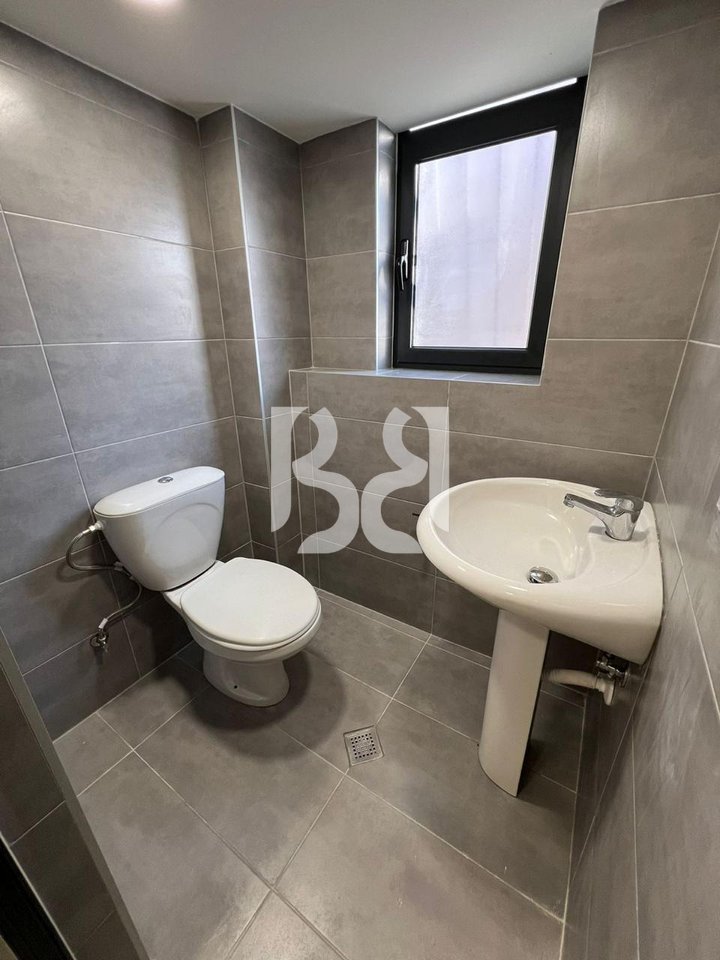 UNITÀ COMMERCIALE IN AFFITTO IN VIA SULEJMAN DELVINA.