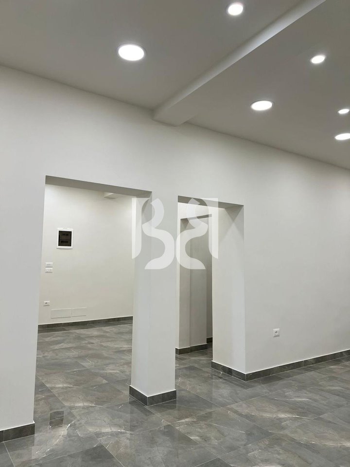 UNITÀ COMMERCIALE IN AFFITTO IN VIA SULEJMAN DELVINA.