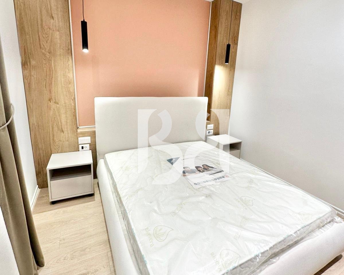 Appartamento 1+1 in affitto al Boulevard Zogu I, centro