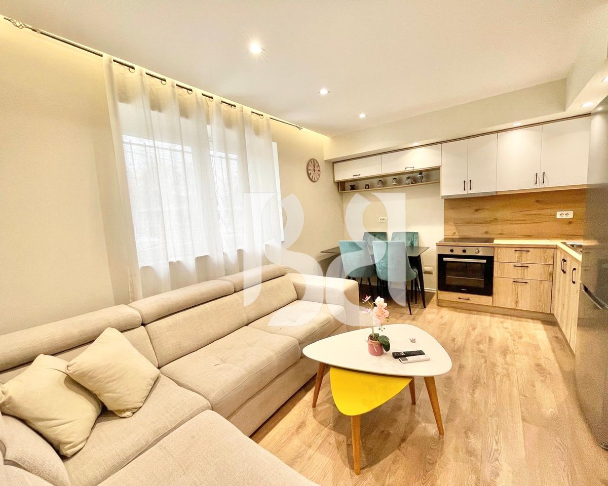 APARTAMENT ME QERA 2+1 NE ZONEN E BRRYLIT