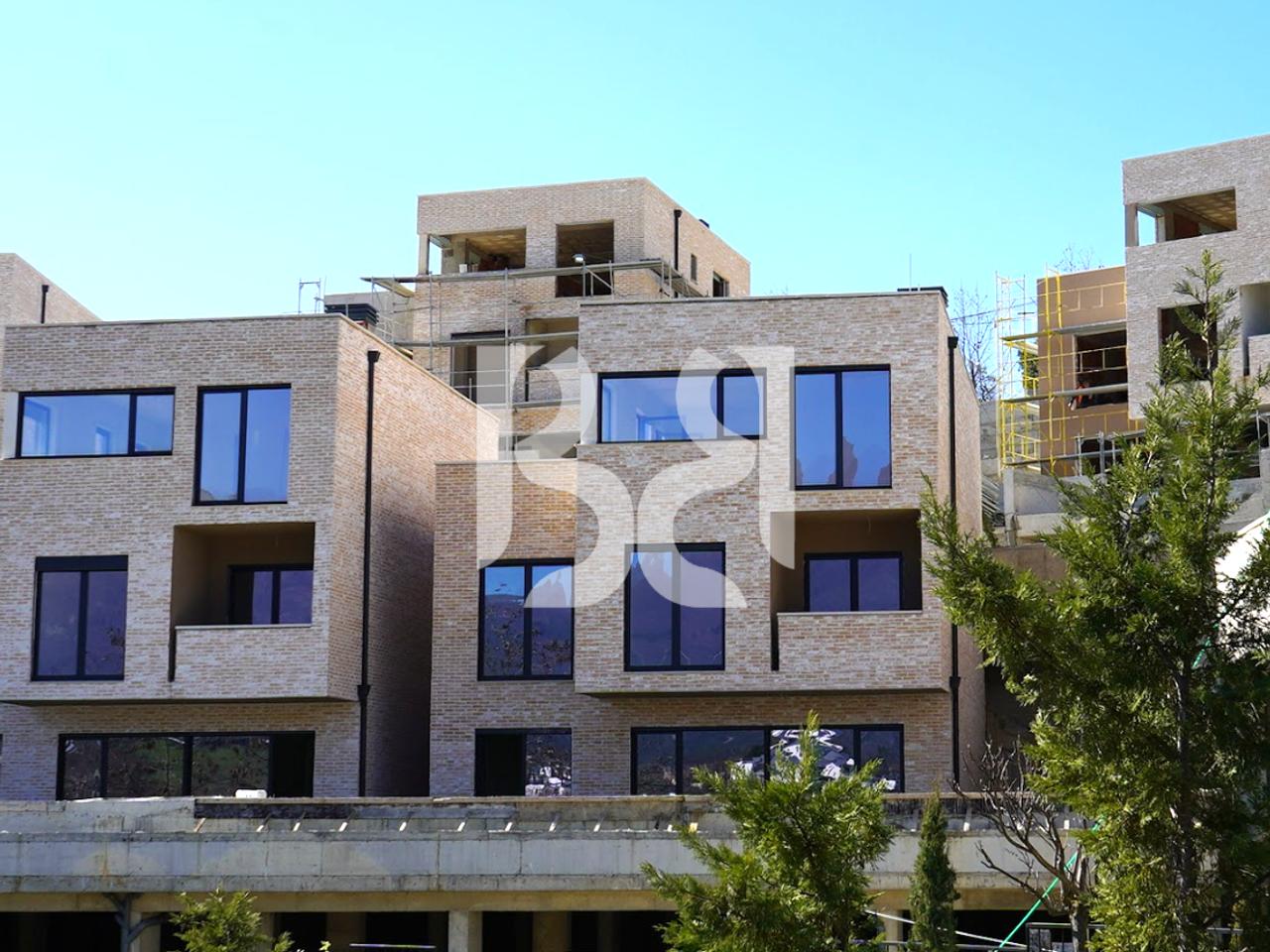 VILE MODERNE MULTIFUKSIONALE NE SHITJE TEK SWAN RESIDENCE