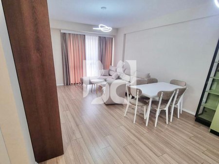 APARTAMENT 1+1 ME QIRA URBAN GATE ASTIR 500 EURO