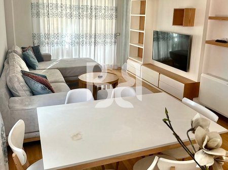 FOR RENT 3+1+2 BATHROOMS +2 PARKING SPACES IN THE PARIS MUNICIPALITY NEAR KRISTAL CENTER