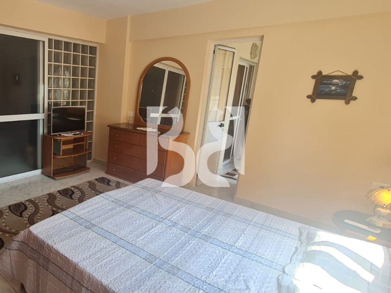 2+1 for rent on Dritan Hoxha Street*