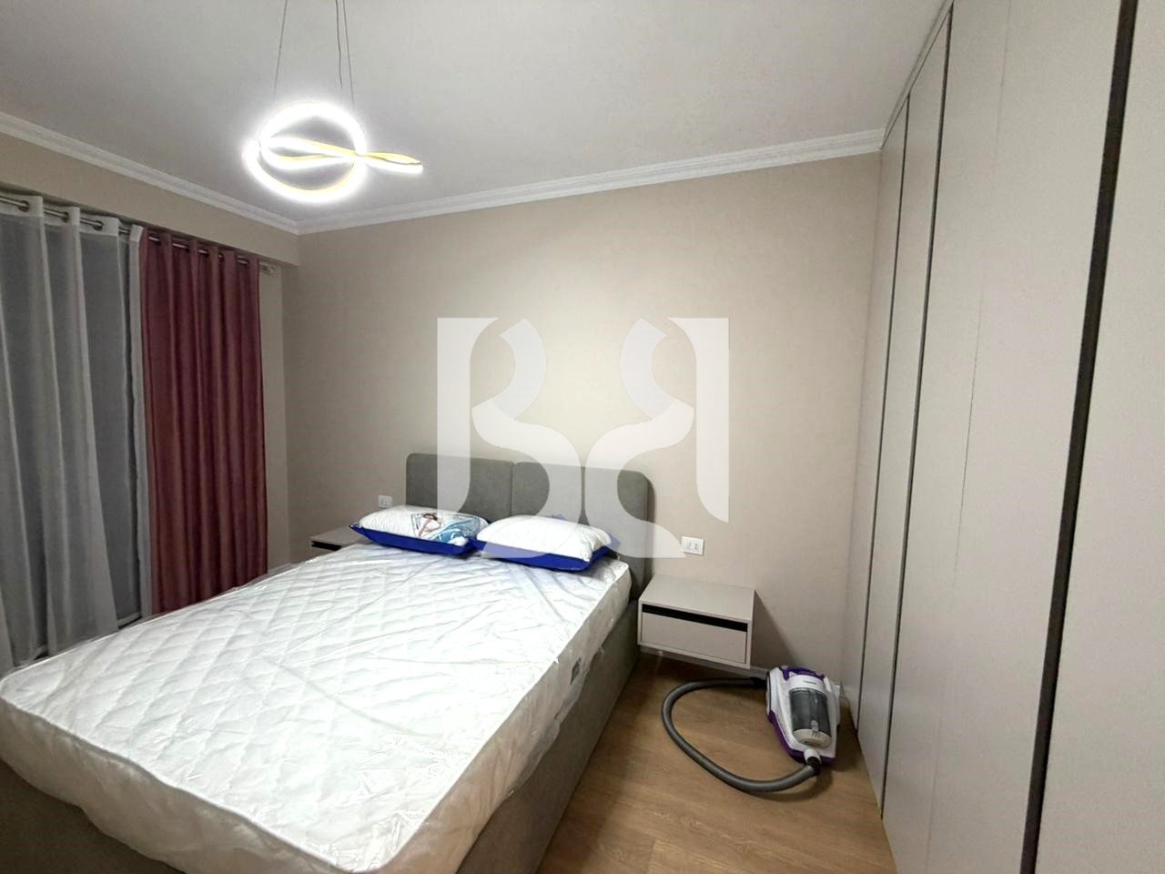 JEPET ME QIRA  APARTAMENT 1+1  VILA L ASTIR