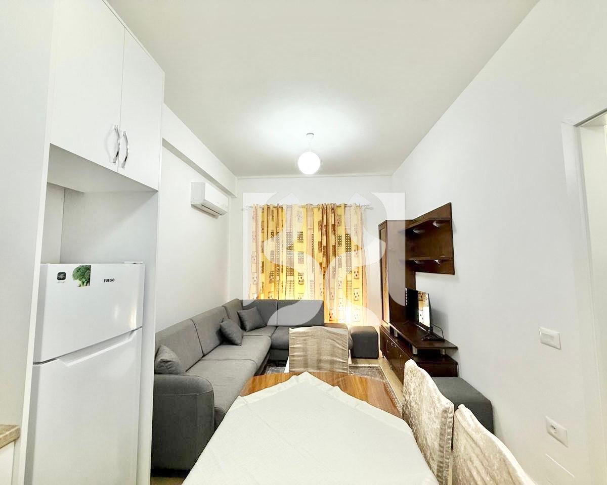 APARTAMENT ME QERA 1+1 TE REZIDENCA KADIU, ALI DEMI