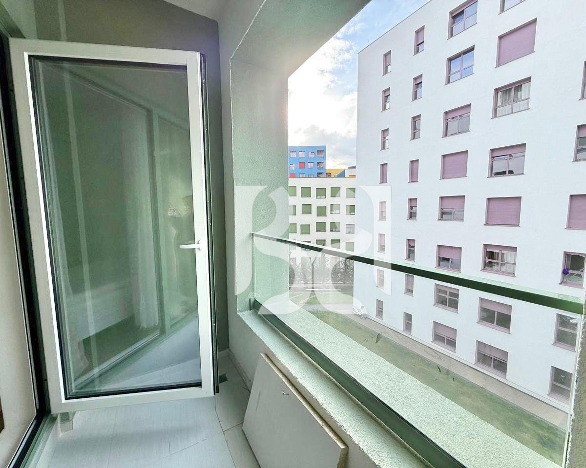 APARTAMENT ME QERA 1+1 TE REZIDENCA KADIU, ALI DEMI